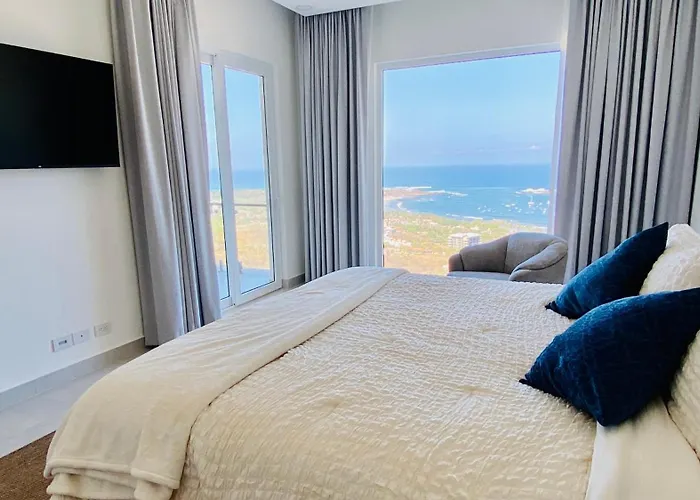 Amazing Ocean View Overlooking Bay